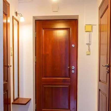 Cozy, Bright, Comfy Studio Next To The Old Town. Apartment