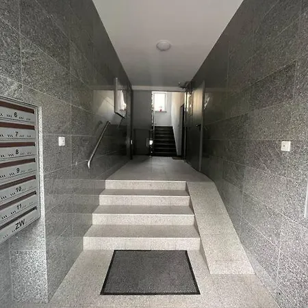 Cozy, Bright, Comfy Studio Next To The Old Town. *